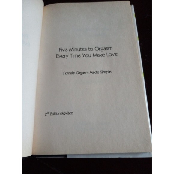 3 Sex Books : 5 Minutes to Orgasm - Sex Astro Signs - Wonderful Little Sex Book - Picture 15 of 16